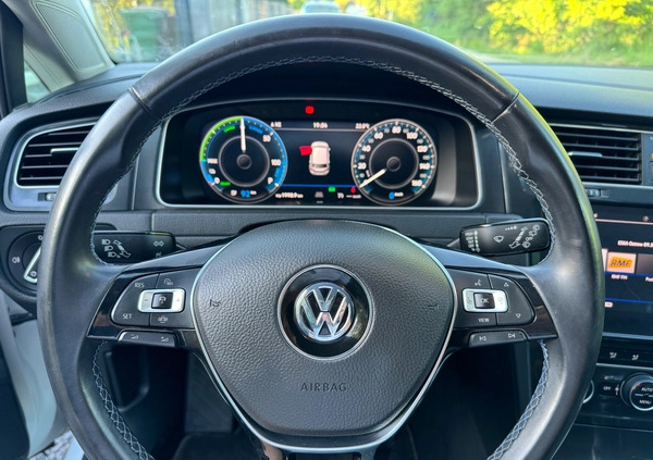 Volkswagen Golf cena 74900 przebieg: 67522, rok produkcji 2019 z Jordanów małe 301